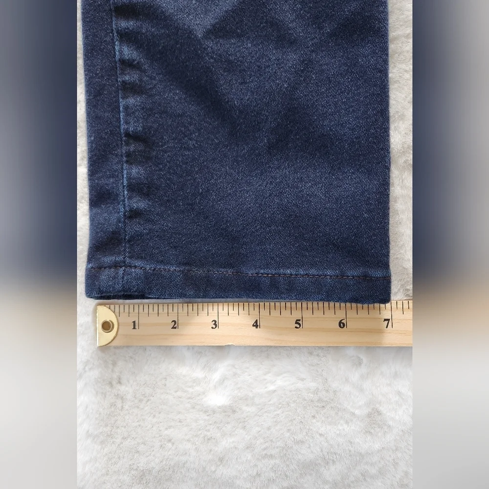 Joe's Slim Fit Mini Boot Cut Jean - Size 28 - Picture 7 of 10